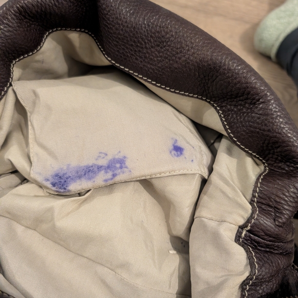 Roots Dark Brown Leather Hobo Bag with Contrast Stitching - Picture 11 of 11